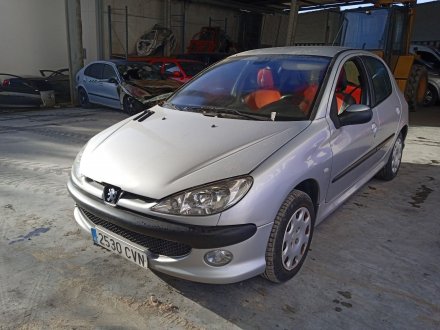 Vehiculo en el desguace: PEUGEOT 206 BERLINA 1.4 HDi