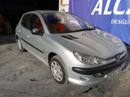 Vehiculo en el desguace: PEUGEOT 206 BERLINA 1.4 HDi