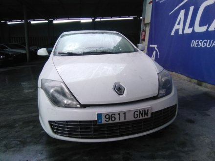 Vehiculo en el desguace: RENAULT LAGUNA COUPE *