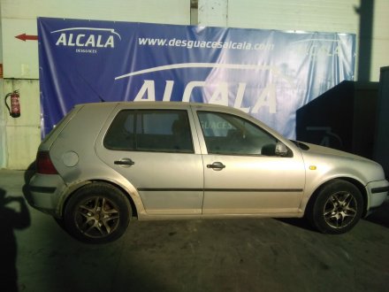 Vehiculo en el desguace: VOLKSWAGEN GOLF IV BERLINA (1J1) 1.9 TDI