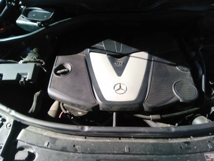 Vehiculo en el desguace: MERCEDES-BENZ CLASE M (W164) 320 / 350 CDI (164.122)