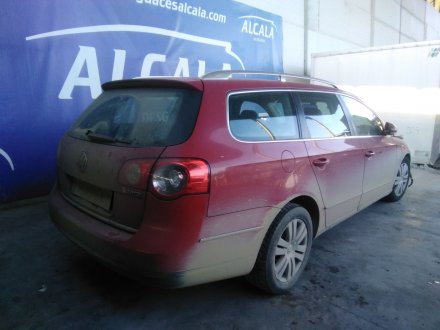 Vehiculo en el desguace: VOLKSWAGEN PASSAT BERLINA (3C2) 2.0 TDI