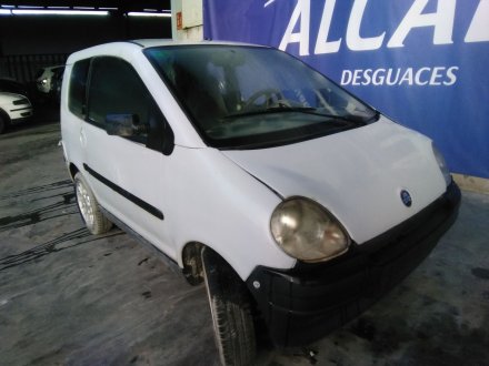 Vehiculo en el desguace: AIXAM 400 *