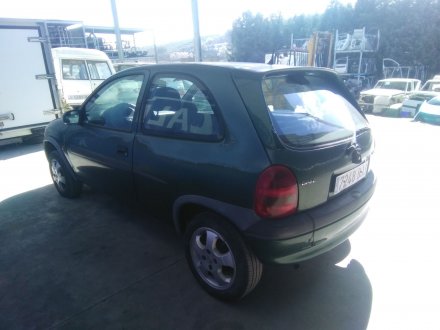 Vehiculo en el desguace: OPEL CORSA B 1.7 Diesel