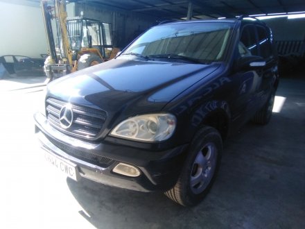 Vehiculo en el desguace: MERCEDES-BENZ CLASE M (W163) 270 CDI (163.113)