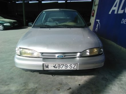 Vehiculo en el desguace: FORD MONDEO I (GBP) 1.8 TD