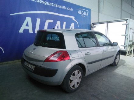 Vehiculo en el desguace: RENAULT MEGANE II CLASSIC BERLINA 1.9 dCi Diesel