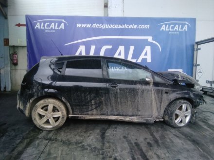 Vehiculo en el desguace: SEAT LEON (1P1) 2.0 TDI