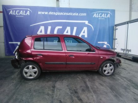 Vehiculo en el desguace: RENAULT CLIO II (BB_, CB_) 1.5 dCi (B/CB08)