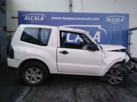 Vehiculo en el desguace: MITSUBISHI MONTERO (V80/V90) 3.2 DI-D Intense (3-ptas.)