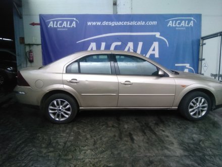 Vehiculo en el desguace: FORD MONDEO III Sedán (B4Y) 2.0 16V TDDi / TDCi