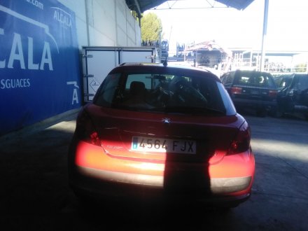 Vehiculo en el desguace: PEUGEOT 207 1.6 16V HDi