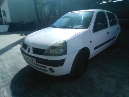 Vehiculo en el desguace: RENAULT CLIO II (BB_, CB_) 1.5 dCi (B/CB07)