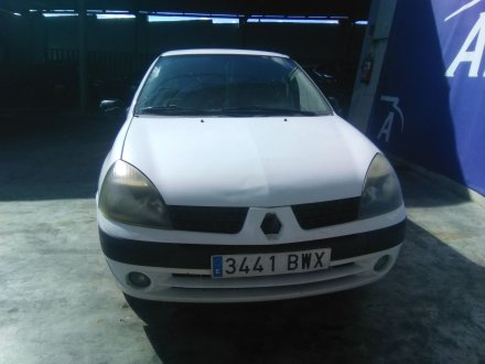 Vehiculo en el desguace: RENAULT CLIO II (BB_, CB_) 1.5 dCi (B/CB07)