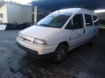 Vehiculo en el desguace: FIAT SCUDO Furgoneta (220_) 2.0 JTD