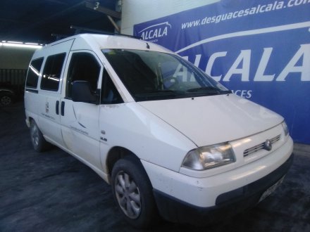 Vehiculo en el desguace: FIAT SCUDO Furgoneta (220_) 2.0 JTD