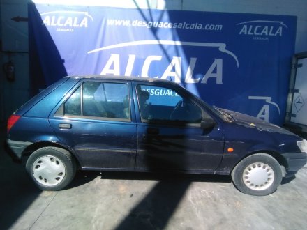 Vehiculo en el desguace: FORD FIESTA III (GFJ) 1.1