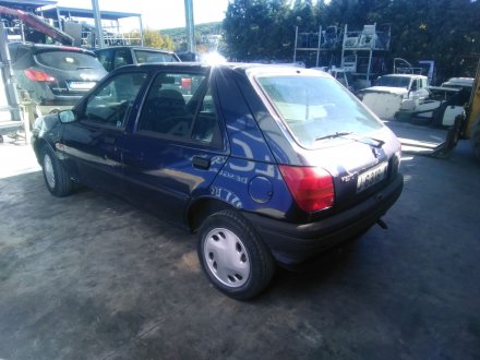 Vehiculo en el desguace: FORD FIESTA III (GFJ) 1.1