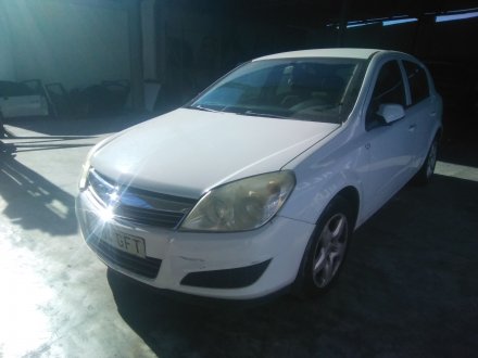 Vehiculo en el desguace: OPEL ASTRA H (A04) 1.7 CDTI (L48)