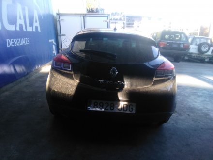 Vehiculo en el desguace: RENAULT MEGANE III Hatchback (BZ0/1_, B3_) 1.2 TCe (BZ16, BZ28)