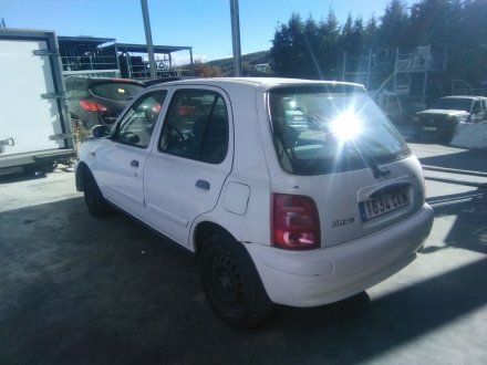 Vehiculo en el desguace: NISSAN MICRA II (K11) 1.0 i 16V