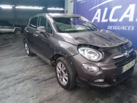 Vehiculo en el desguace: FIAT 500X (334_) 1.6 D Multijet (334AXA1B, 334AXA11)