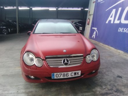 Vehiculo en el desguace: MERCEDES-BENZ CLASE C Coupé (CL203) C 220 CDI (203.708)