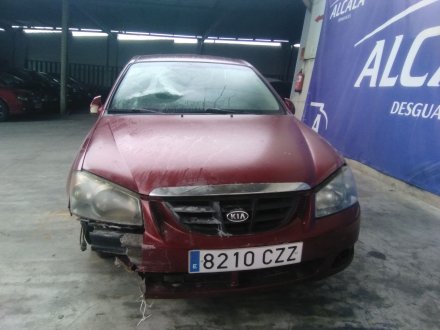 Vehiculo en el desguace: KIA CERATO I Hatchback (LD) 1.6