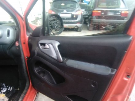 Vehiculo en el desguace: CITROËN BERLINGO MULTISPACE (B9) 1.6 HDi 90