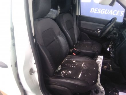 Vehiculo en el desguace: RENAULT EXPRESS Furgoneta/monovolumen 1.5 Blue dCi 95 (F6AB)