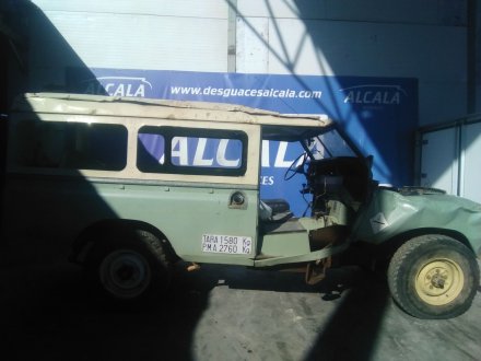 Vehiculo en el desguace: LAND ROVER 88/109 2.3 D (LR 88 DL, LR 109 DL)