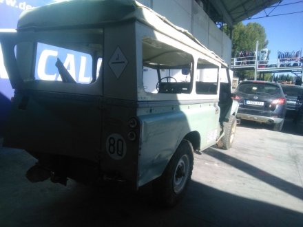 Vehiculo en el desguace: LAND ROVER 88/109 2.3 D (LR 88 DL, LR 109 DL)