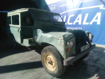 Vehiculo en el desguace: LAND ROVER 88/109 2.3 D (LR 88 DL, LR 109 DL)