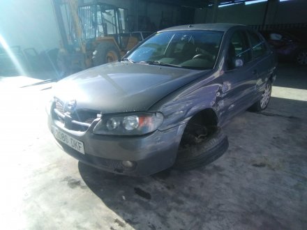 Vehiculo en el desguace: NISSAN ALMERA II (N16) 2.2 dCi