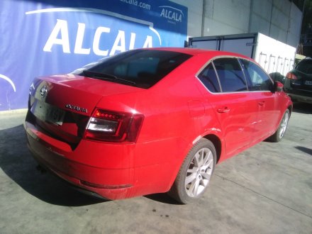 Vehiculo en el desguace: SKODA OCTAVIA III (5E3, NL3, NR3) 1.6 TDI