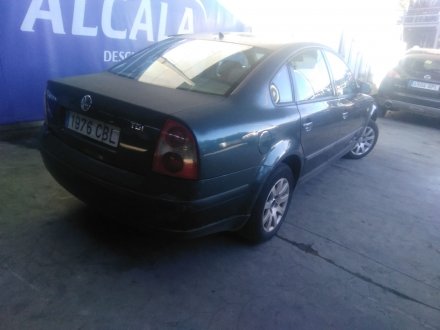 Vehiculo en el desguace: VOLKSWAGEN PASSAT B5.5 (3B3) 1.9 TDI