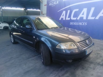 Vehiculo en el desguace: VOLKSWAGEN PASSAT B5.5 (3B3) 1.9 TDI