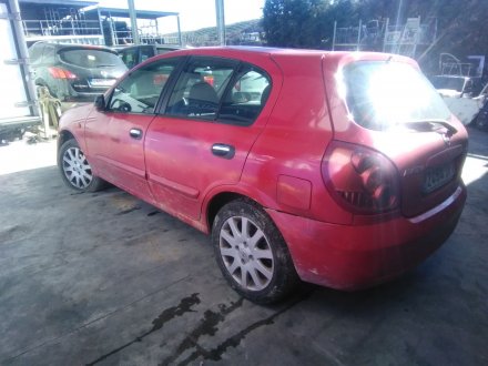 Vehiculo en el desguace: NISSAN ALMERA II Hatchback (N16) 1.5 dCi