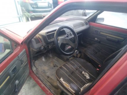 Vehiculo en el desguace: PEUGEOT 205 II (20A/C) 1.7 Diesel