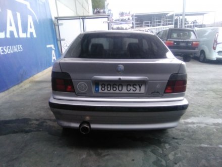 Vehiculo en el desguace: BMW 3 Compact (E36) 318 tds