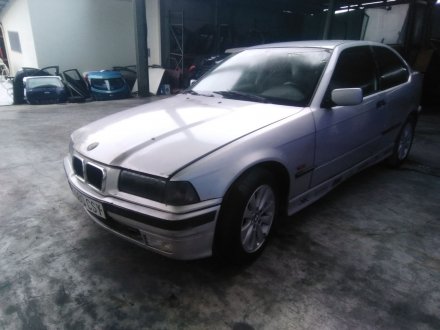 Vehiculo en el desguace: BMW 3 Compact (E36) 318 tds