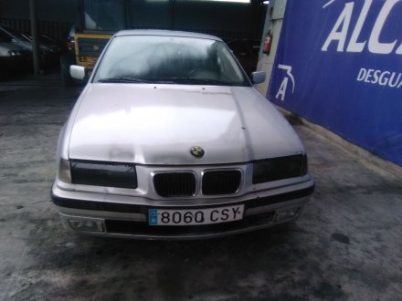 Vehiculo en el desguace: BMW 3 Compact (E36) 318 tds