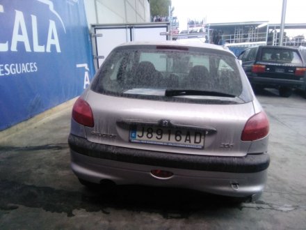 Vehiculo en el desguace: PEUGEOT 206 Hatchback (2A/C) 1.9 D