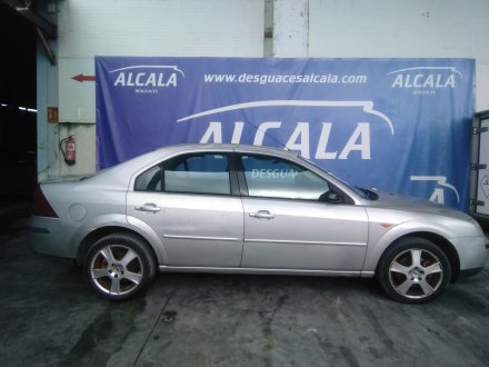 Vehiculo en el desguace: FORD MONDEO III Sedán (B4Y) 2.0 16V