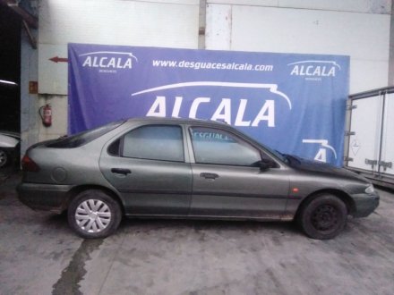 Vehiculo en el desguace: FORD MONDEO I (GBP) 1.8 TD