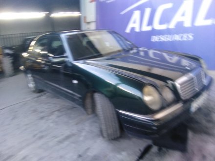 Vehiculo en el desguace: MERCEDES-BENZ CLASE E (W210) E 300 Turbo-D (210.025)