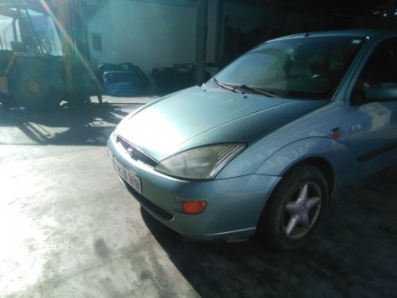 Vehiculo en el desguace: FORD FOCUS I (DAW, DBW) 1.8 Turbo DI / TDDi