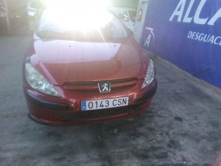 Vehiculo en el desguace: PEUGEOT 307 (3A/C) 2.0 HDi 90