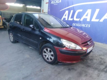 Vehiculo en el desguace: PEUGEOT 307 (3A/C) 2.0 HDi 90