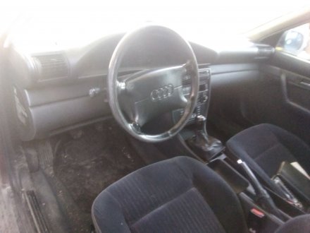 Vehiculo en el desguace: AUDI A6 C4 (4A2) 2.5 TDI